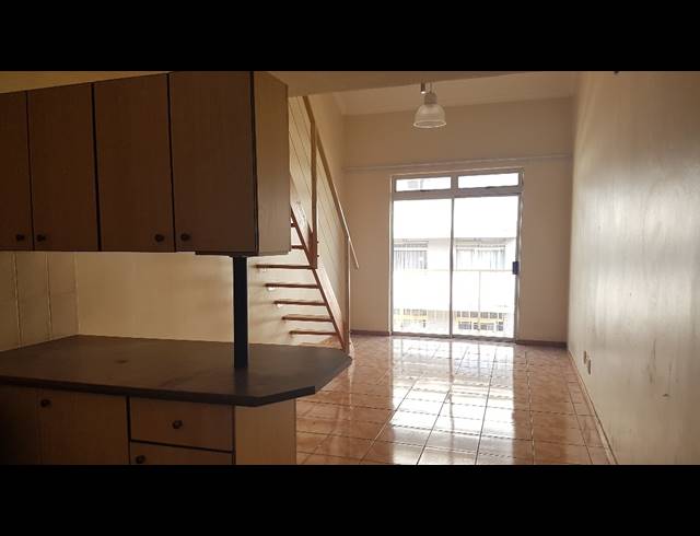 1 BEDROOM APARTMENT SOLD IN HILLCREST